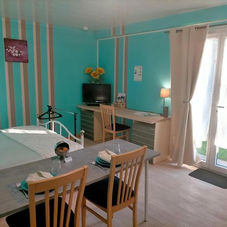 Studio " Tournesol " Au Coeur Du Berry Les Bordes Εξωτερικό φωτογραφία
